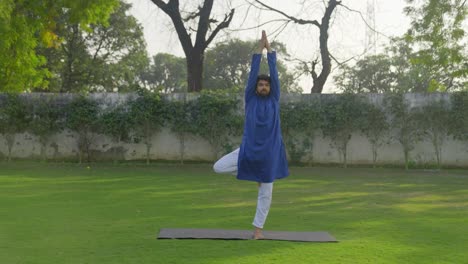 Indian-man-doing-Surya-Namaskar