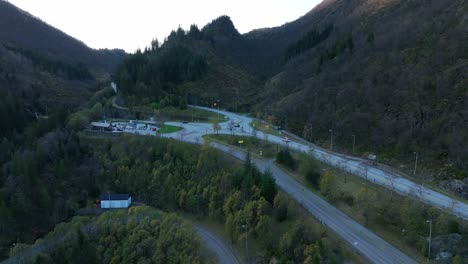 Roundabout-and-E16-road-intersection-at-Trengereid,-Norway