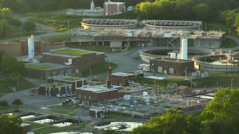 City-sewage-and-water-treatment-facility-in-America