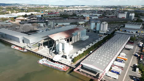 centro logístico de paris terminal sa, gennevilliers en francia