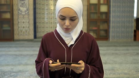 recitación del corán en el teléfono