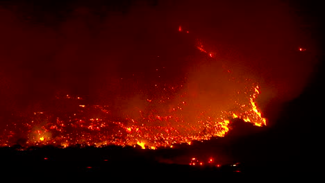 The-Thomas-Fire-Burns-At-Night-In-The-Hills-Above-The-101-Freeway-Near-Ventura-And-Santa-Barbara-California-2