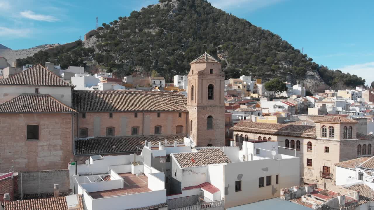 hermosos brotes de jaén - españa se centran en la catedral de jaén en la plaza de santa maría