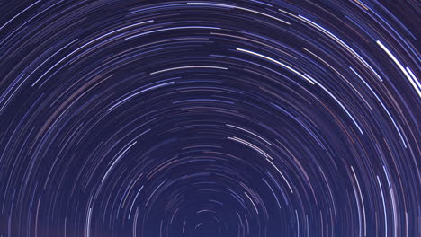 Star-trails-rotating-around-the-pole-star,-showing-the-colour-temperature-of-the-hot-and-cold-as-the-earth-spins-in-the-southern-hemisphere