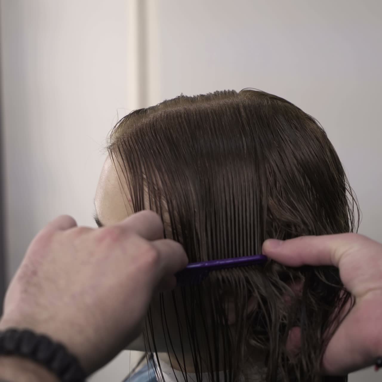 Hair dye cutting in process