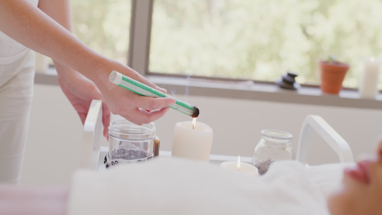 모카 가열 기법을 사용하는 전통적인 치유