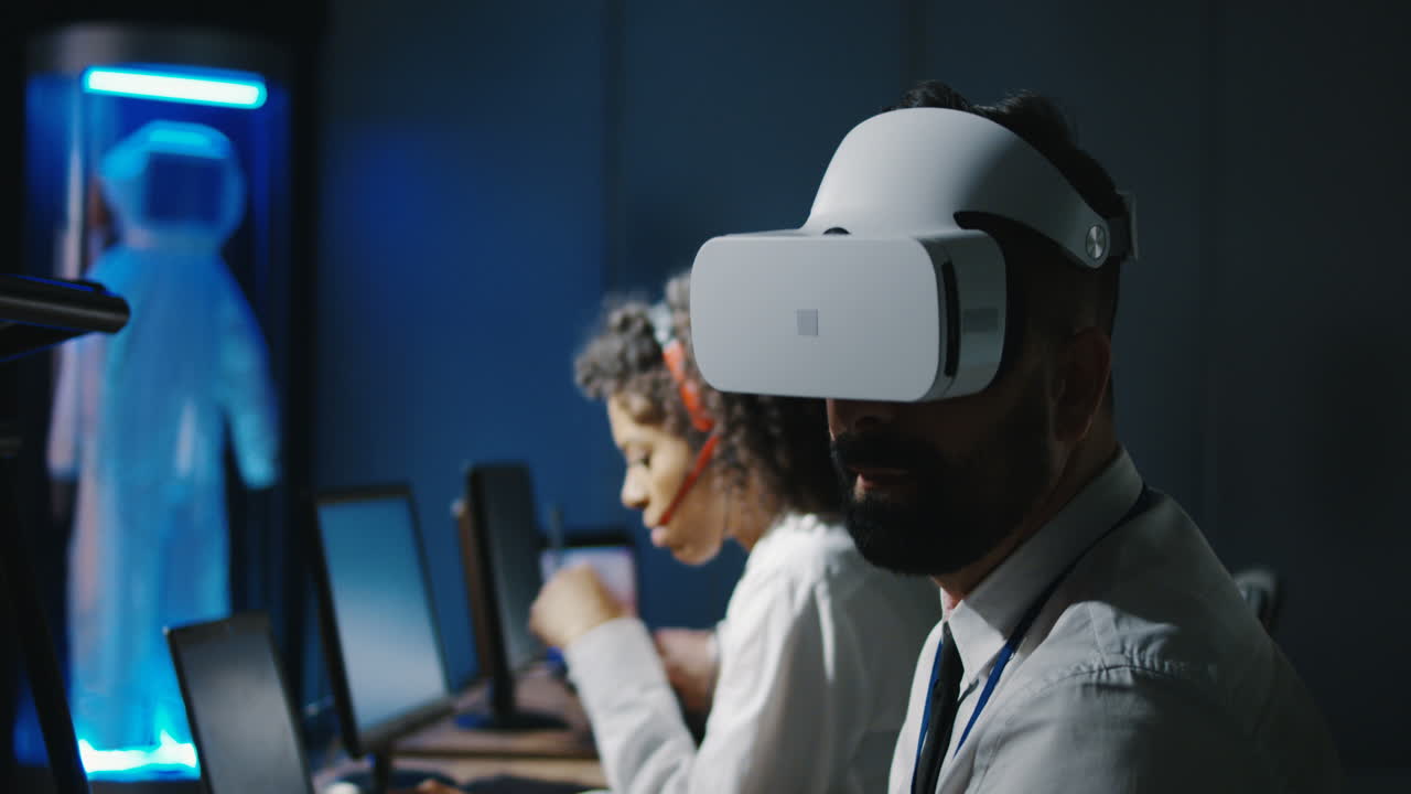 Virtual Reality Team in Office Setting
