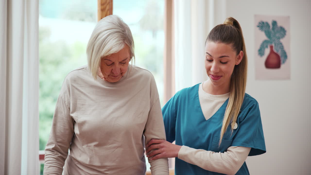 Physiotherapeut, Patient und Assistenz