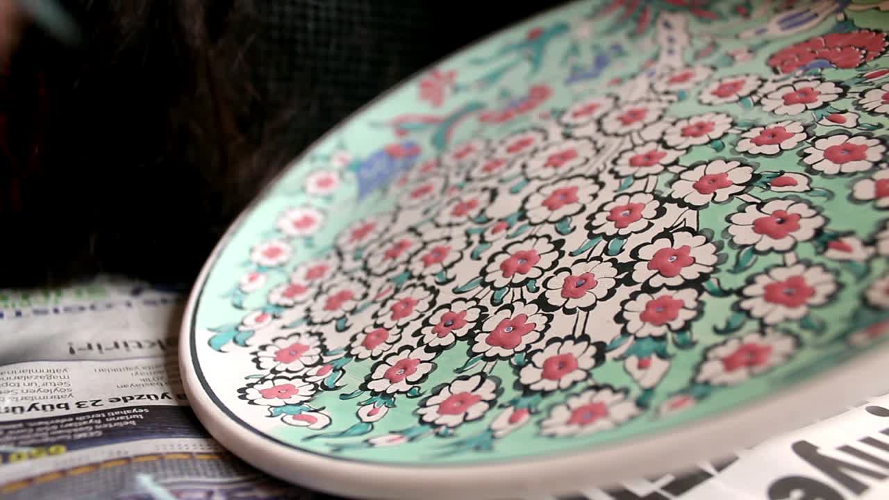 손으로 만든 오스만 타일 모티브 그림