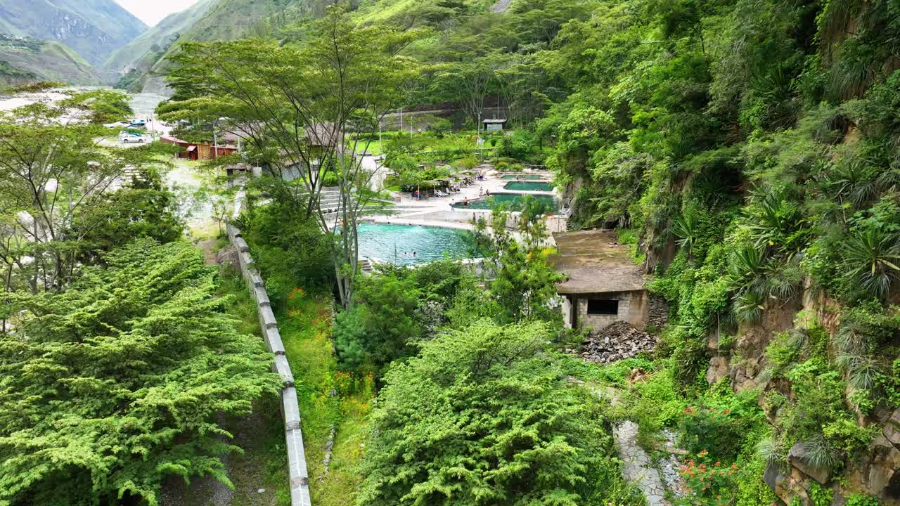온천 cocalmayo, 산타 테레사, 페루, 안데스 산맥, 남미의 공중 비행 드론보기