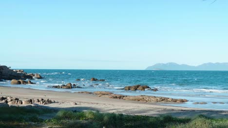 Paisaje-De-La-Playa-De-Bowen,-Australia-2019