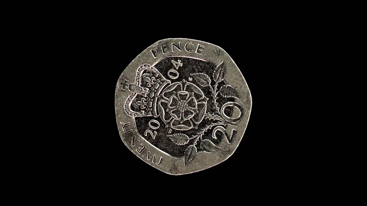 United Kingdom 20 pence 2004 reverse with crowned Tudor rose, macro loop on black background