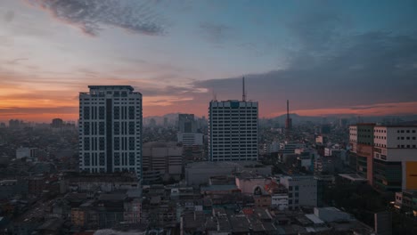 Lapso-De-Tiempo-De-La-Noche-Al-Día-En-Yakarta