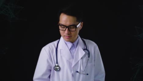 doctor displaying 3d model of digestive system