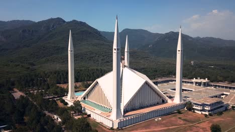 4k footage aerial view to the white faisal mosque in islamabad, pakistan