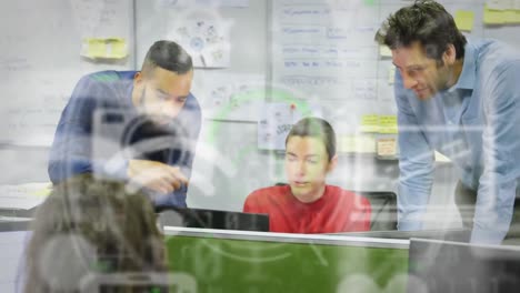 animación de la red de iconos digitales sobre colegas de negocios en la oficina
