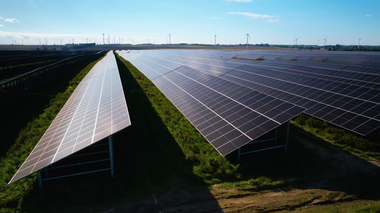 закрыть солнечную панель на огромной площади
