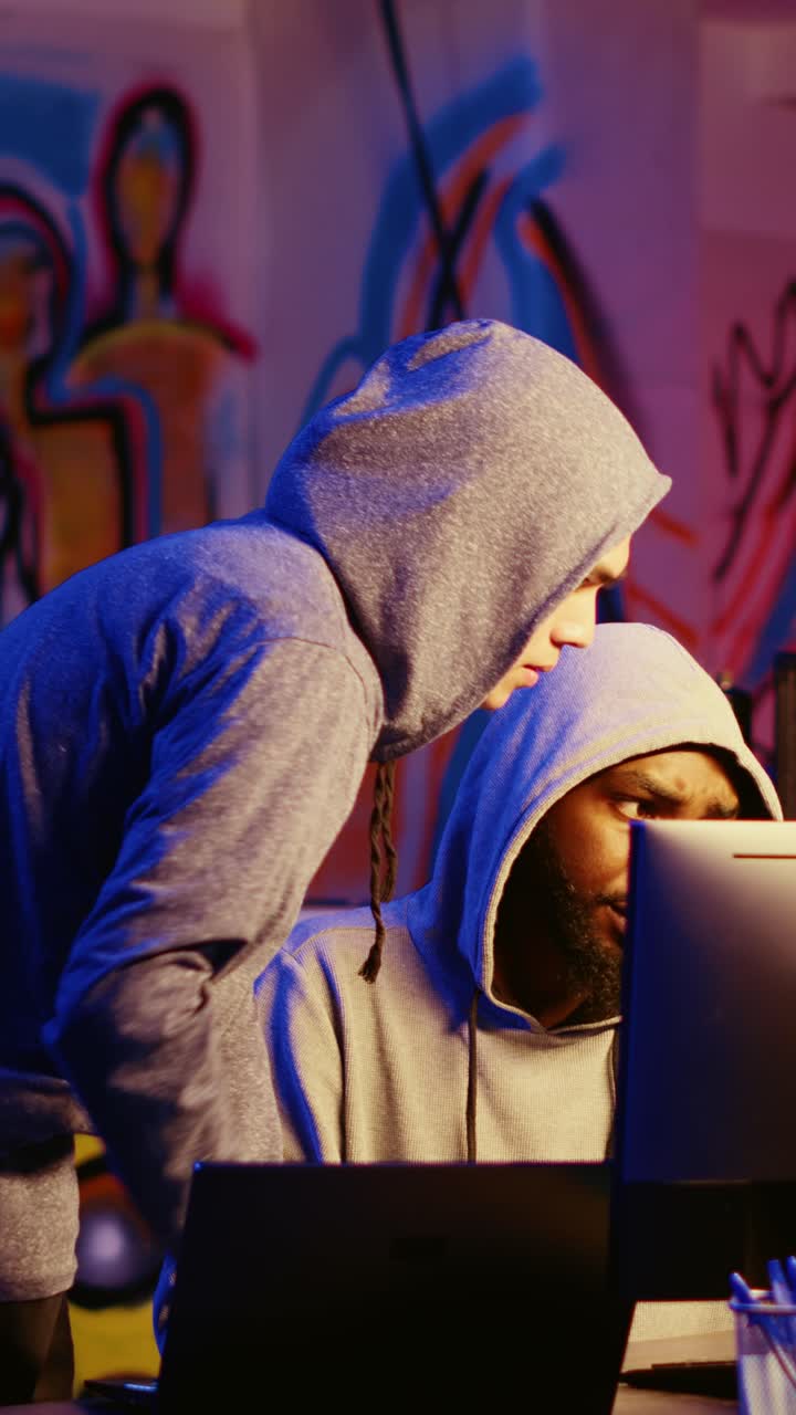 Vertical video Rogue programmers hiding online activity