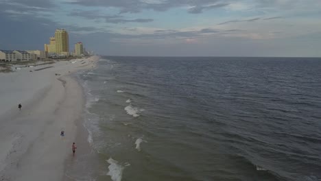 ORANGE-BEACH-LOW-FLIGHT