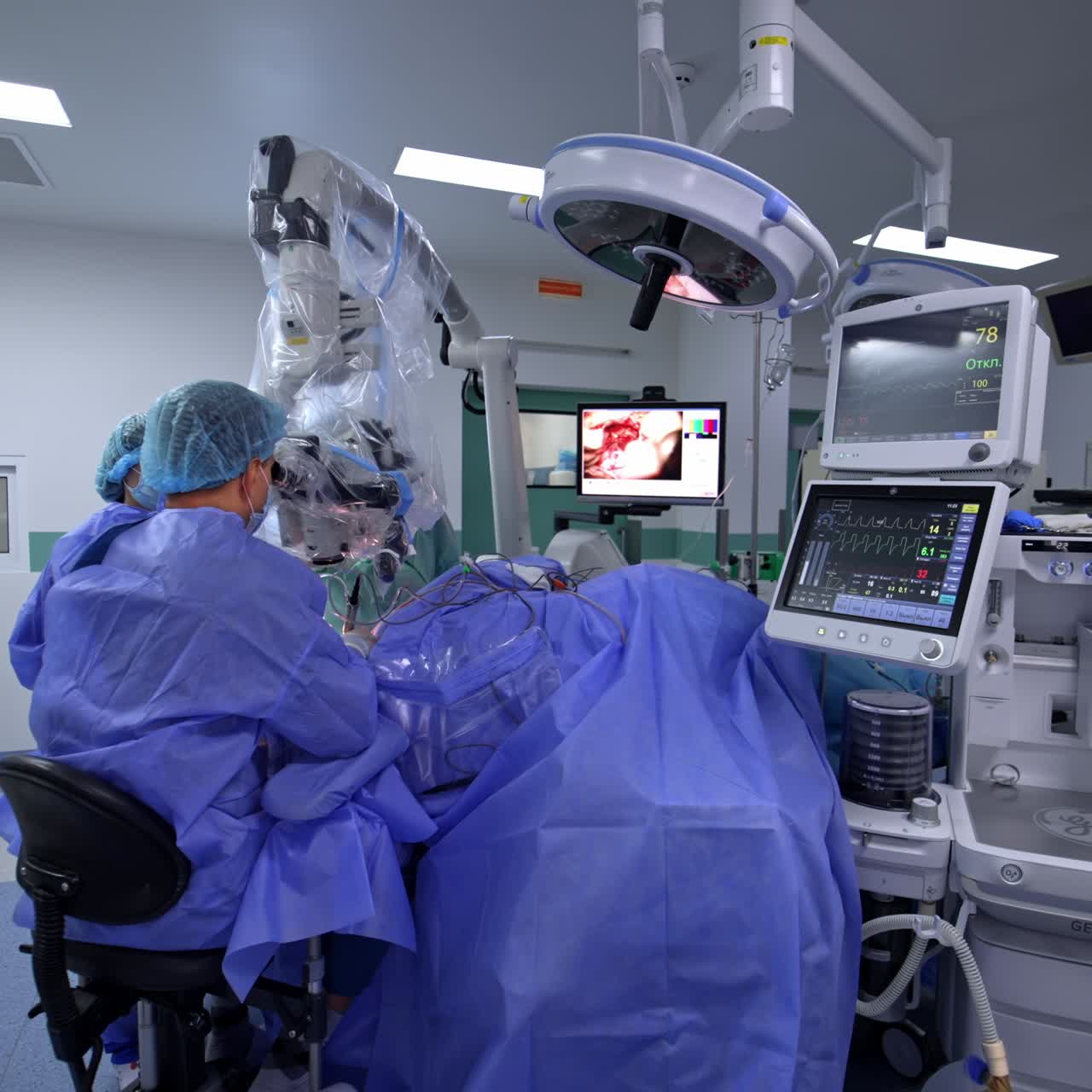 New technologies in sterile uniform and mask. Modern surgery process