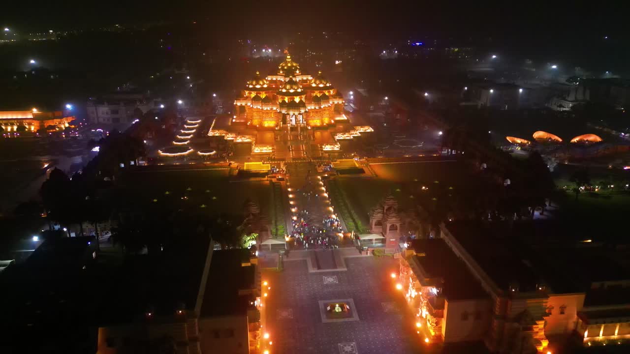 swaminarayan akshardham mandir en nueva delhi, vista desde el aire