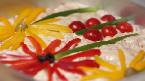 Hermosos-Diseños-De-Arte-De-Pan-De-Focaccia-Haciendo-Flores-Hermosas