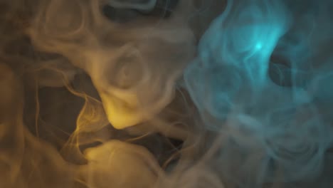 giros de humo y golpes en la cámara