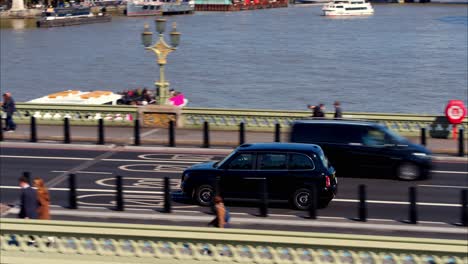 Aerial-view-of-London-taxi-cab