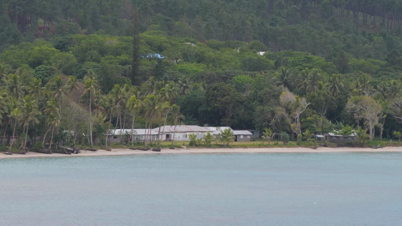 가장 남쪽에 있는 바누아투 섬, 미스터리 섬의 이웃