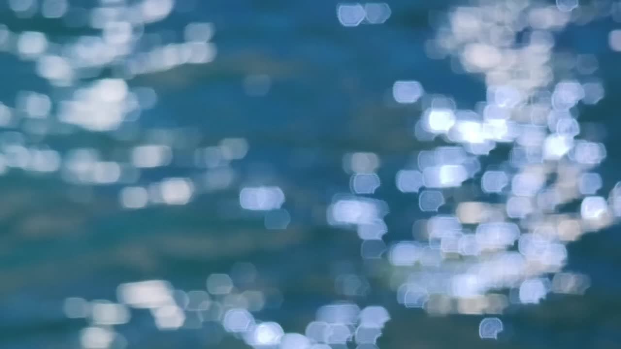 태양의 반이는 추상적인 물 표면