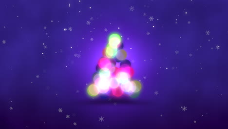 árbol de navidad colorido y nieve cayendo en gradiente púrpura