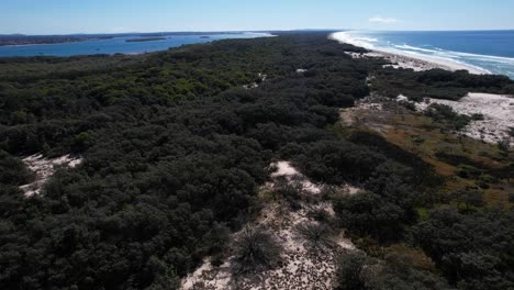 Paisaje-Accidentado-De-South-Stradbroke-Island---The-Spit---Southport---Gold-Coast---Qld---Queensland---Australia---Toma-Aérea