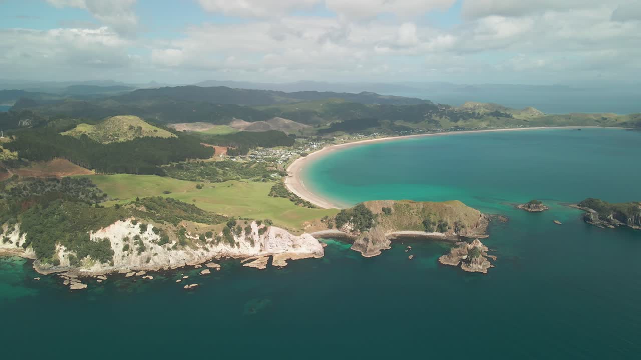 코로만델 반도의 바위 절벽