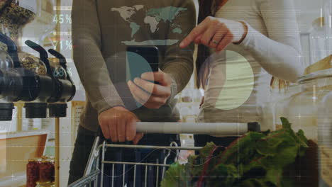 animación del procesamiento de datos financieros en las compras de comestibles de una pareja caucásica