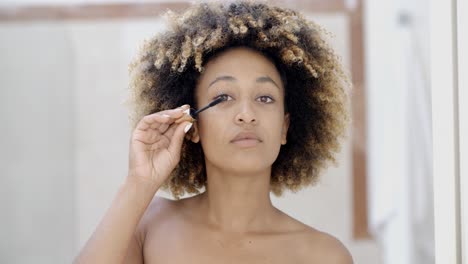 Woman-Face-With-Mascara-Brush