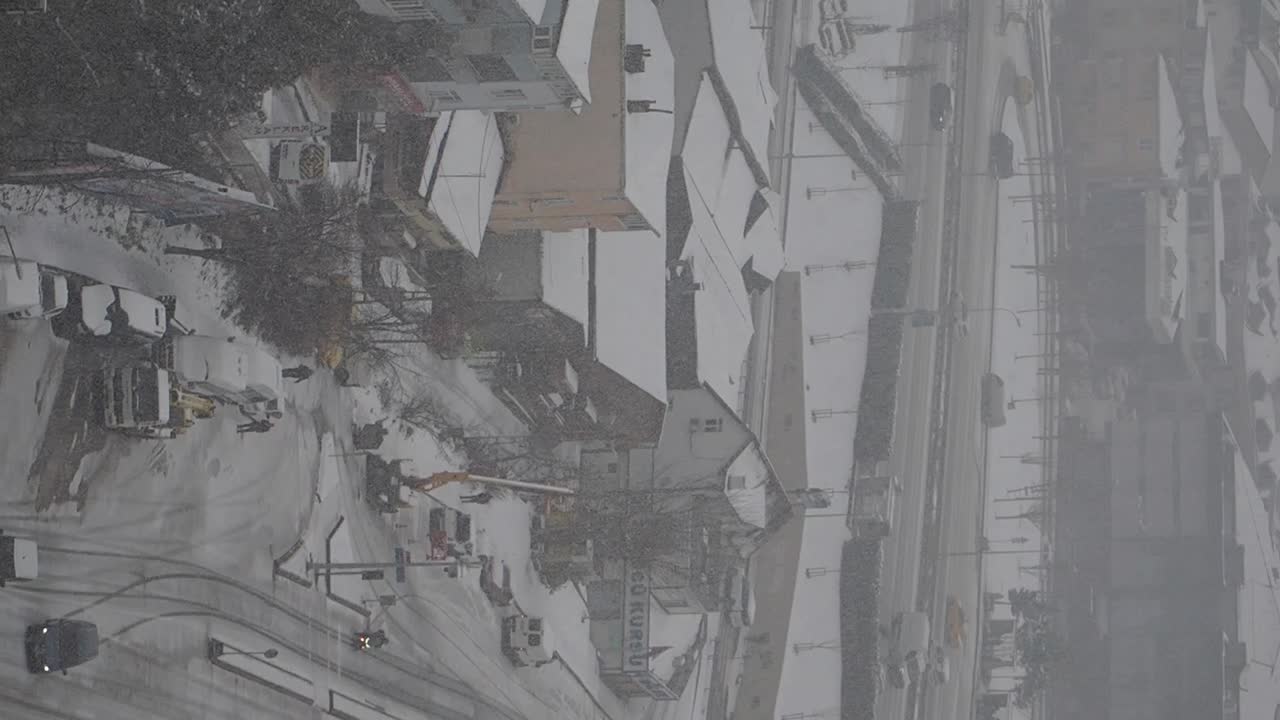 눈 인 도시 풍경