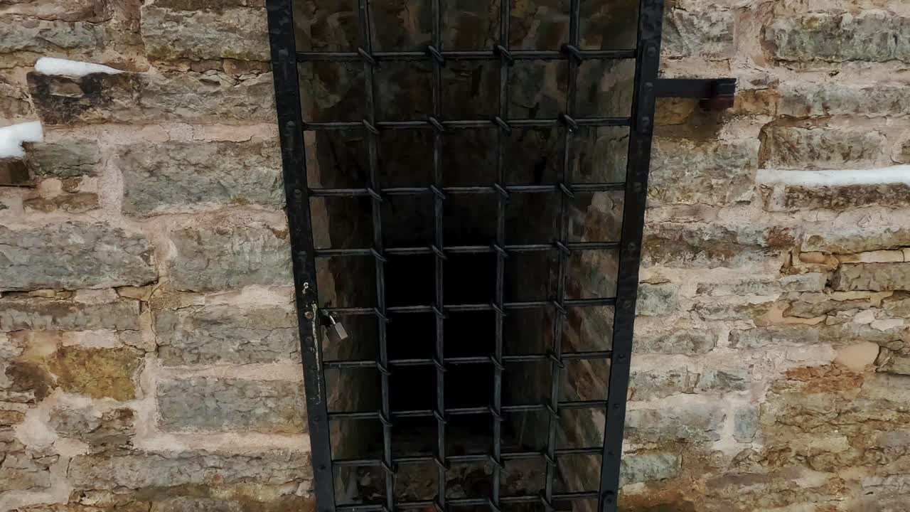 las ruinas de pirita convet en tallin, estonia