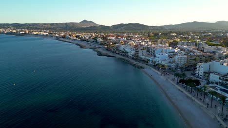 vista desde arriba de la ciudad de xabia, también conocida como ciudad de javea