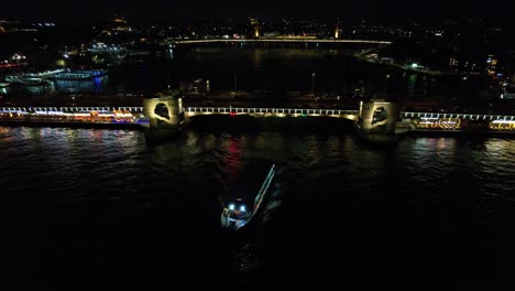 Luftaufnahme-Der-Galata-Brücke