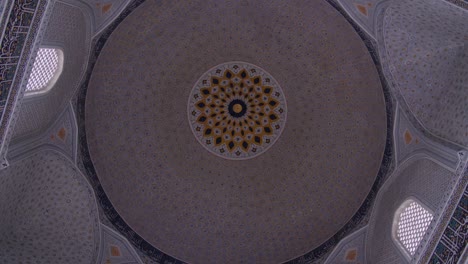 tiro giratorio de la cúpula de la mezquita