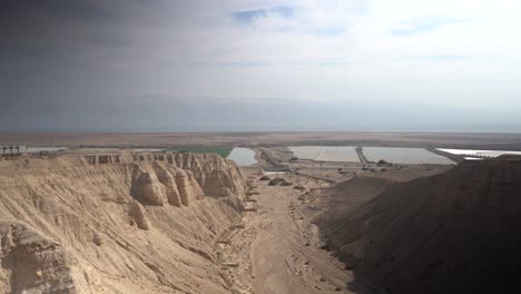 Wunderschöne-Berge,-Wüste,-Qumran,-Israel,-Schriftrollen-Vom-Toten-Meer,-Entdeckungsort