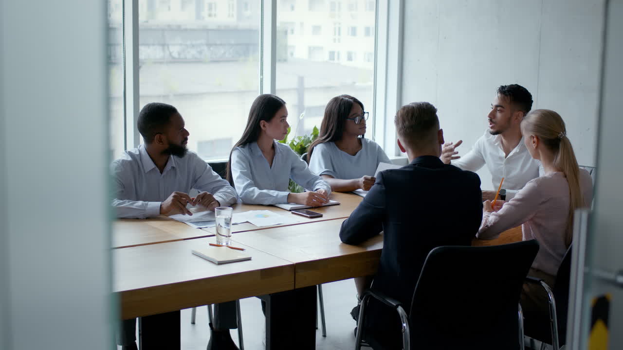 reunión de negocios en una oficina moderna