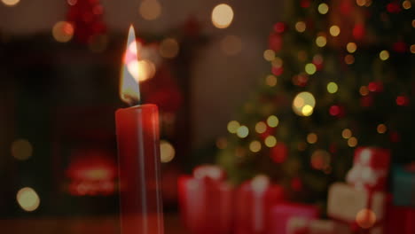animación de vela y árbol de navidad con luces de hadas