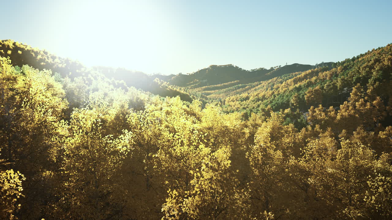 ⁇ 빛 아래 빛나는 산의 멋진 전망