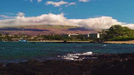 Kona,-Paisaje-De-Hawaii-En-La-Isla-Grande