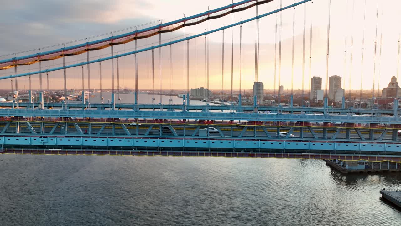 필라델피아의 벤 프랭클린 다리의 조감도