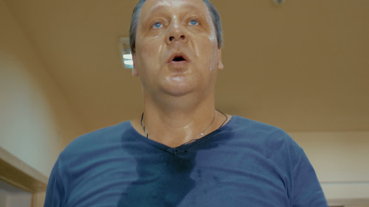 es difícil, pero tiene que terminar el entrenamiento.