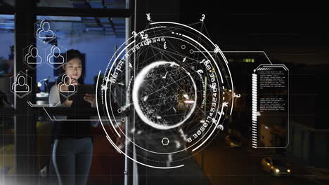 Animación-Del-Globo-Con-Empresaria-Asiática-En-Oficina-Y-Procesamiento-De-Datos