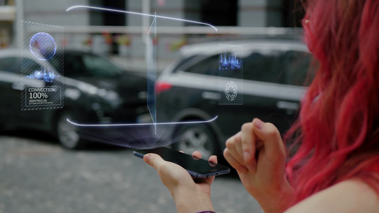 mujer pelirroja interactúa hud cero emisión