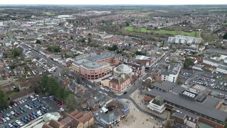 braintree town centre, essex, großbritannien, aufsteigende drohne, luftaufnahmen